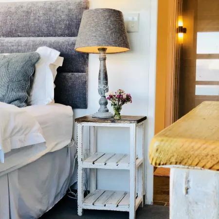 5 Options Guest House