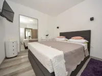Franka Hoteles cerca de Galešnjak