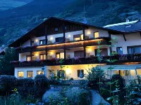 Landhotel Anna Hotels in Silandro