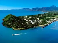 Central Plaza Port Douglas