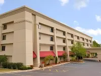Baymont by Wyndham Kalamazoo West Hotel a Pine Grove Township