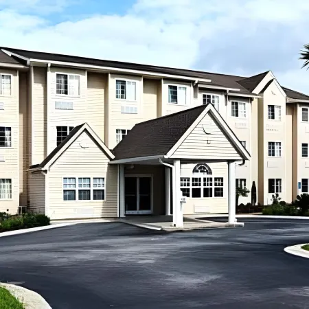 Americas Best Value Inn & Suites Brunswick