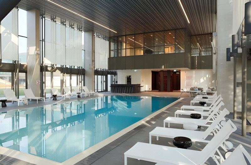 Crowne Plaza Belgrade by IHG photo 2