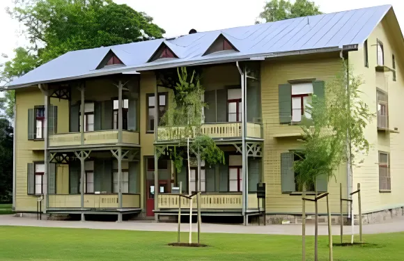 弗洛拉韋爾拉別墅酒店