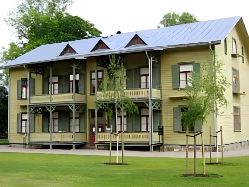 Café Mandeltårtan B&B VillaFloraViola Hotels in Ronneby