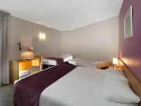 Brit Hotel les Alizes - 3-Star