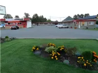 Trunk Road Motel