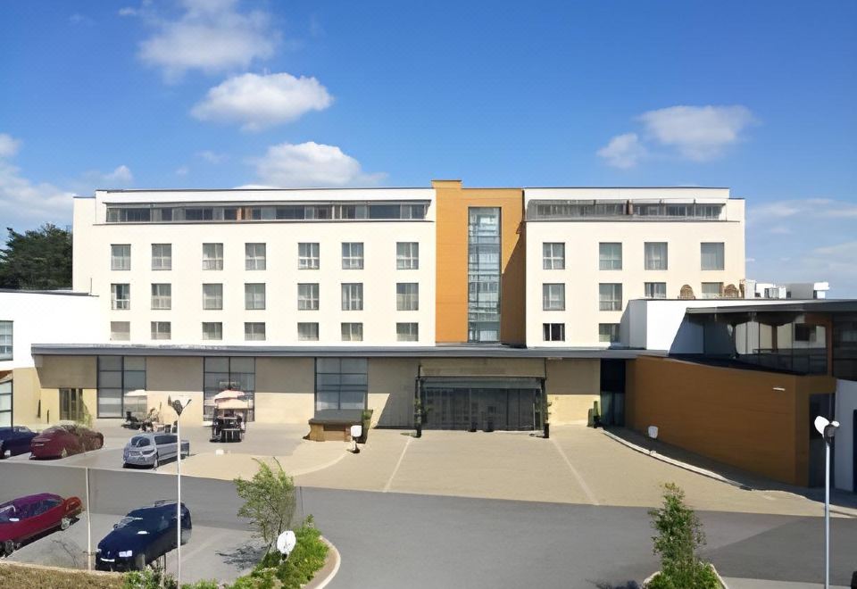 hotel overview picture