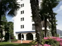 Aparthotel Al Lago Hotels in der Nähe von Falconeri