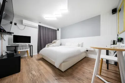 Iksan Room9 Hotel