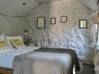 Smugglers Lane