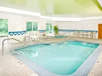 Fairfield Inn & Suites Brunswick Freeport Hotels in Brunswick