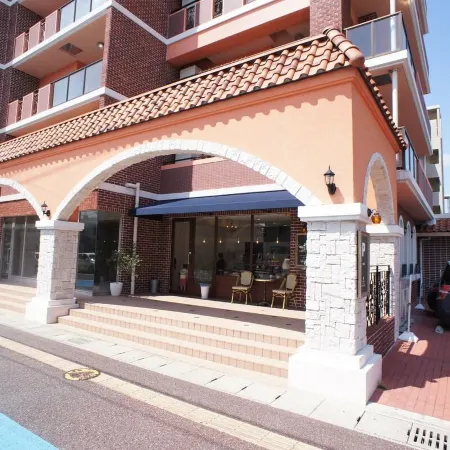 Plus One Fujisaki No cleaning fee, 5 min walk from Fujisaki station! Low cost room Отели рядом с достопримечательностью «Сеинан университет»