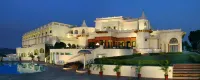 Noor-Us-Sabah Palace - Thermen