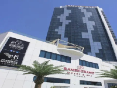Ramee Grand Hotel and Spa Hotéis em Seef