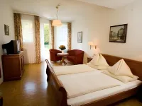 Hotel Allmer فنادق في Sudoststeiermark
