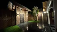 Kawarin Kanpuri Villas Hotels near Wat Yensanit Thammaram
