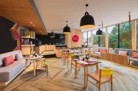 Ginger Udaipur Shastri Circle - Quầy bar