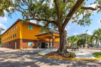 Days Inn by Wyndham Biloxi Beach