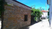 Charming Rustic Lodge in Trieste with Private Facilities Hotels in 