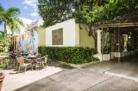 Suites Colonial