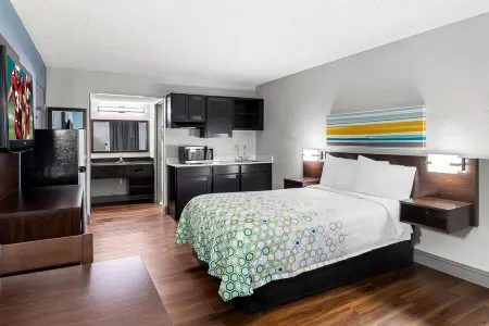 HomeTowne Studios Richmond - Airport/ Sandston Отели в г. Сандстон