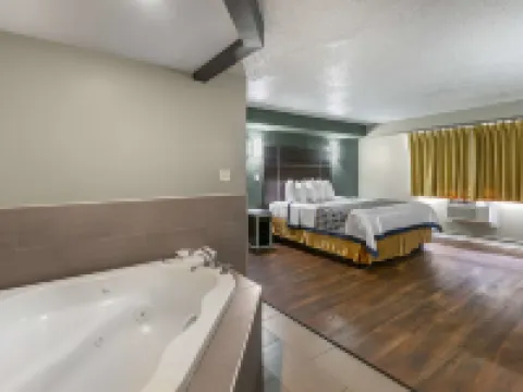 Knights Inn Bristol Hotels in Bristol