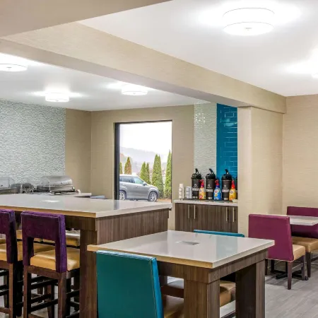 La Quinta Inn by Wyndham Radford