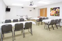 Microtel Inn & Suites by Wyndham Gassaway/Sutton Hotels in Gassaway