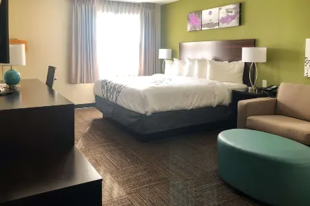 舒眠酒店及套房魁北克城東