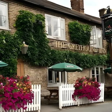 The Greyhound Inn Aldbury