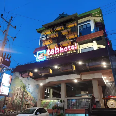 Tab Hotel Malioboro Отели в г. Джокьякарта