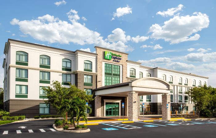 Holiday Inn Express & Suites BRADENTON EAST-LAKEWOOD RANCH by IHG