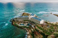 The Ritz-Carlton O‘Ahu, Turtle Bay Hotels in Laie