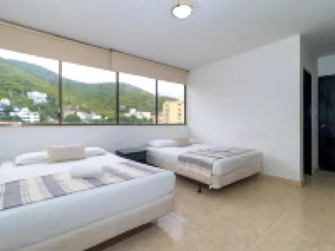 Hotel Axis Inn by Geh Suites Hotels in Santa Marta