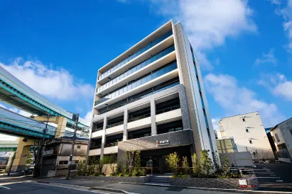 Tomariehotel & Condominium