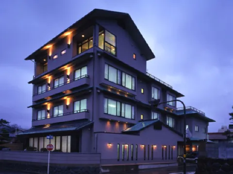 Uminomieruyado Muramiya โรงแรมใน