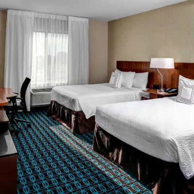 Fairfield Inn & Suites Lansing at Eastwood Hotels near Spartan Stadium