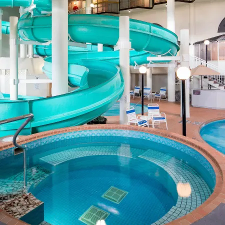 Sheraton Cavalier Calgary Hotel