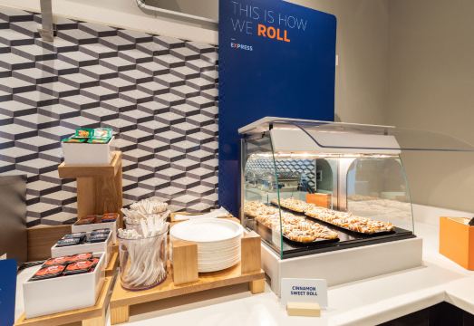 Holiday Inn Express & Suites Port Huron