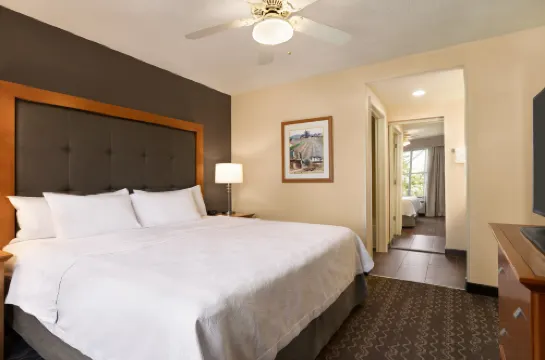 Homewood Suites by Hilton Allentown-Bethlehem Airport