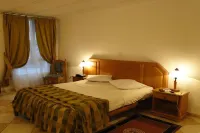 El Biar Hotel - Airport Shuttle