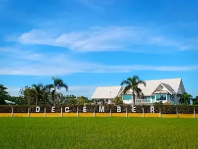 December To Remember House Hoteles cerca de Chachoengsao