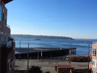 Luxury 2BR Condo in ONLY Waterfront Location Downtown-Steps to Pike Place Market