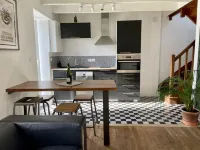 Maisonette Morgat near Crozon island near sea