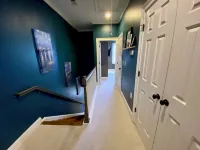 West End Townhouse steps from Main St & Falls Park, Shopping, Dining, Stadium