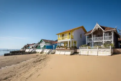 Villa la Conche Vue Bassin, Promo -50% October and November Hotels near Camping Embruns