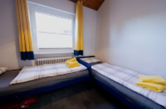 Light-flooded architect house in a quiet location FeWo "Yellow"