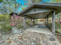 VRBO’s Best Deal on the Lake!