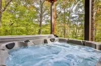 Peaceful Retreat~7 mins to town~Hot Tub,Fire Pit,Game Room, Fireplace & More!